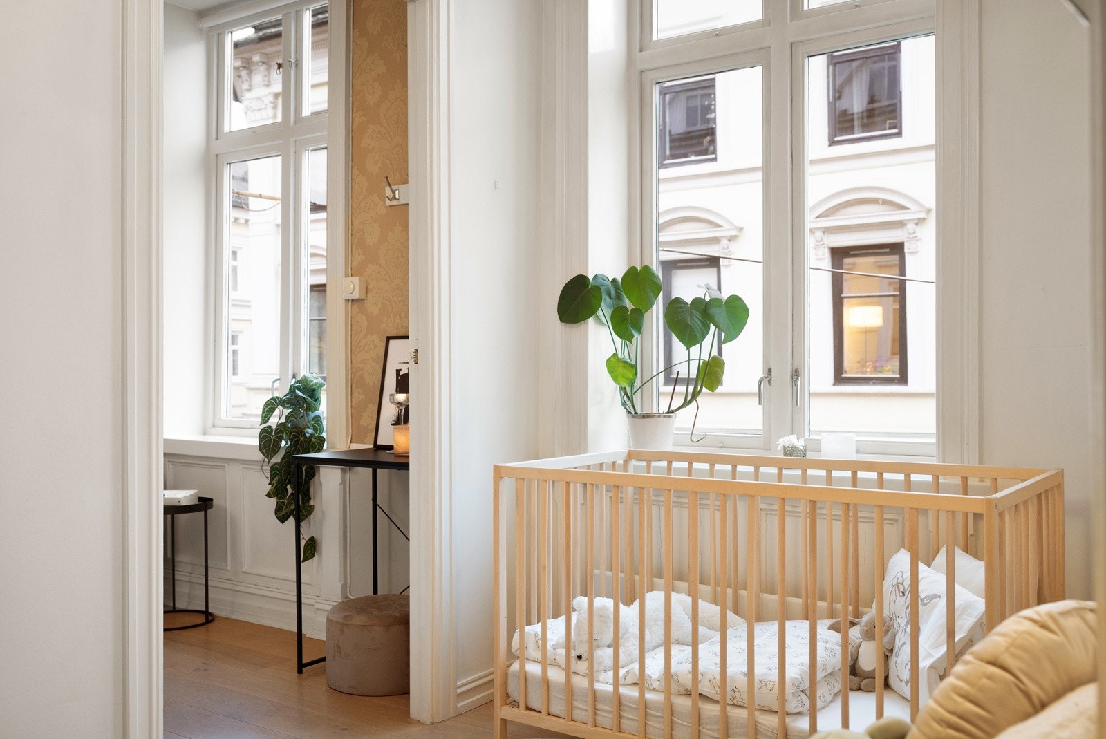 Det er også godt med lysinnslipp fra vinduene. Galleribilde