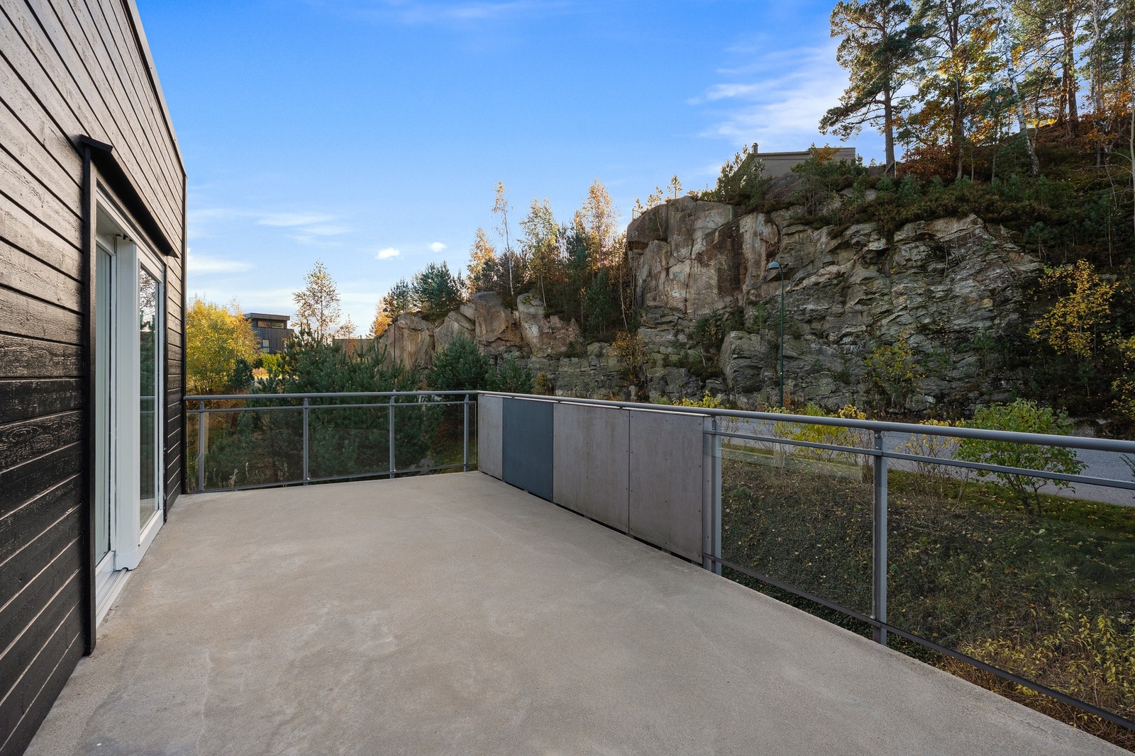 Balkong/svalgang fra kjøkken Galleribilde