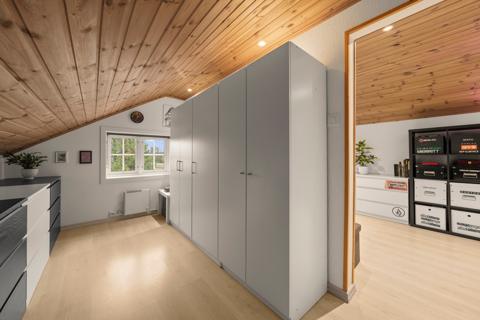 Med enkle grep er det fullt mulig å omgjøre dette til 2 separate soverom Galleribilde