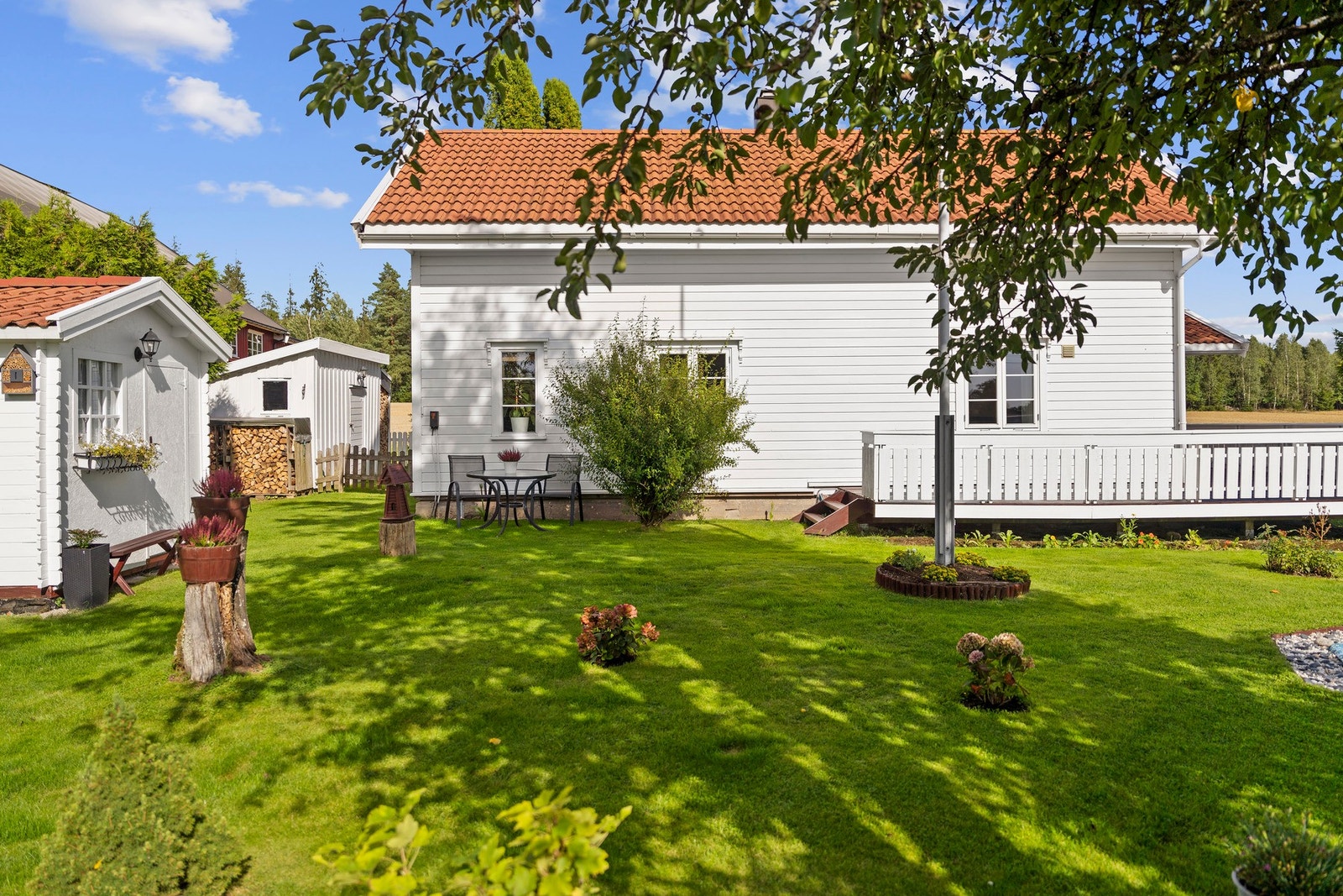 Boligen strekker seg over 2 plan med fleksibel og god planløsning Galleribilde