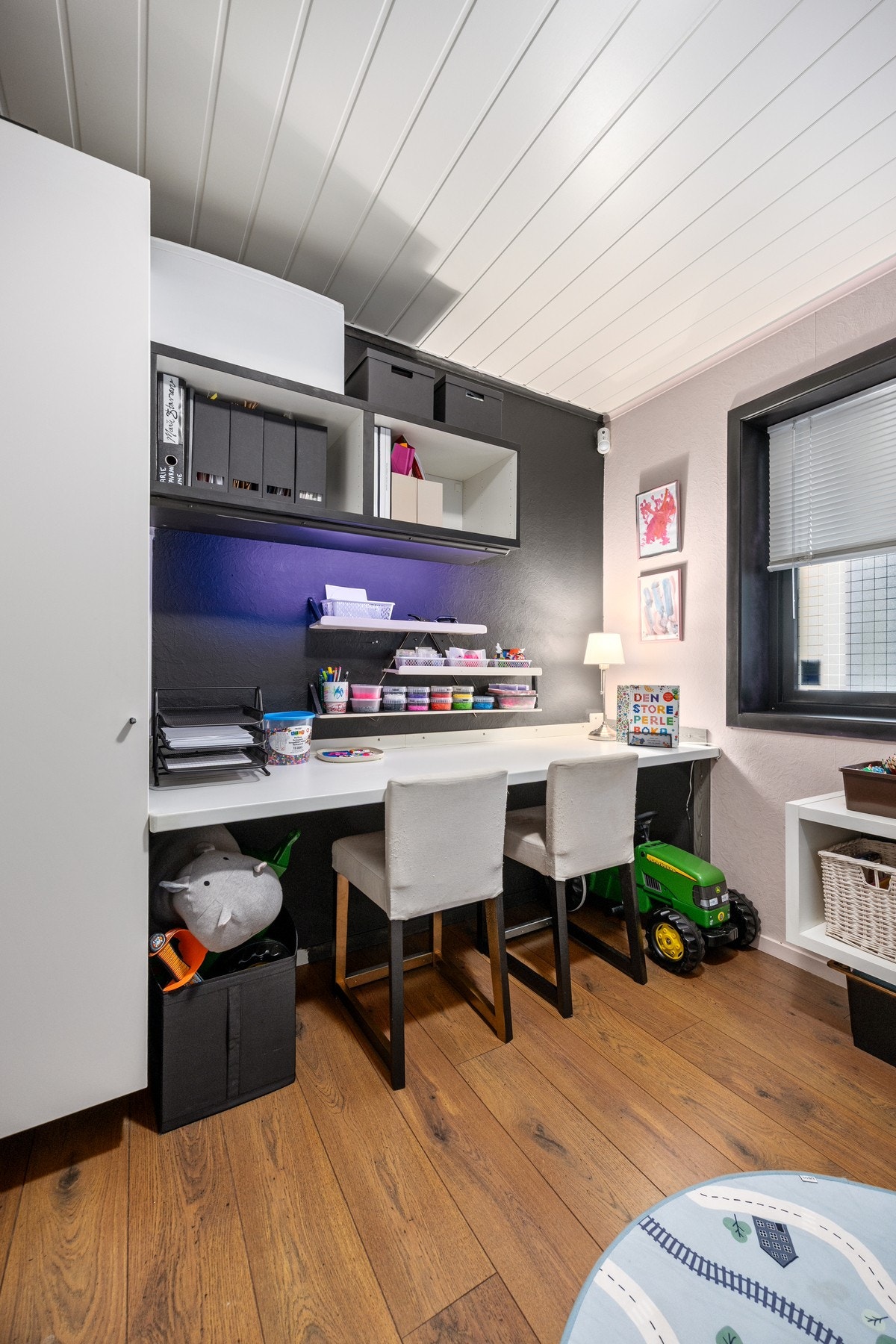 Kontor - ca 8 kvm. Galleribilde