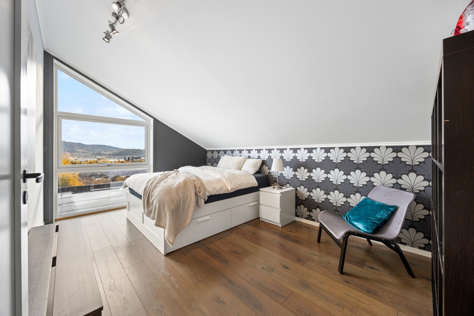 Soverom - ca 12 kvm Galleribilde