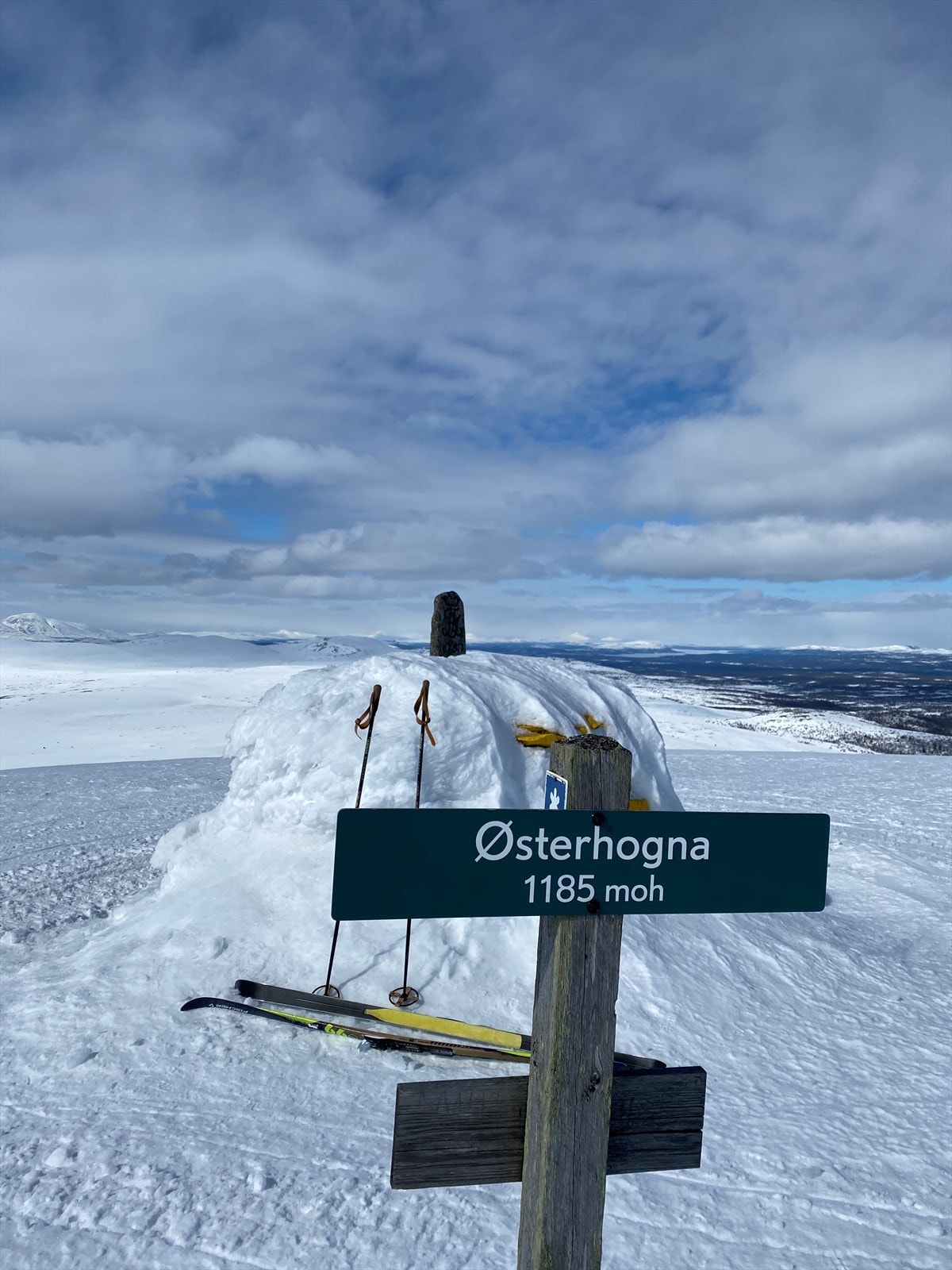 Østerhogna i fjellpartiet øst for hytteområdet Galleribilde