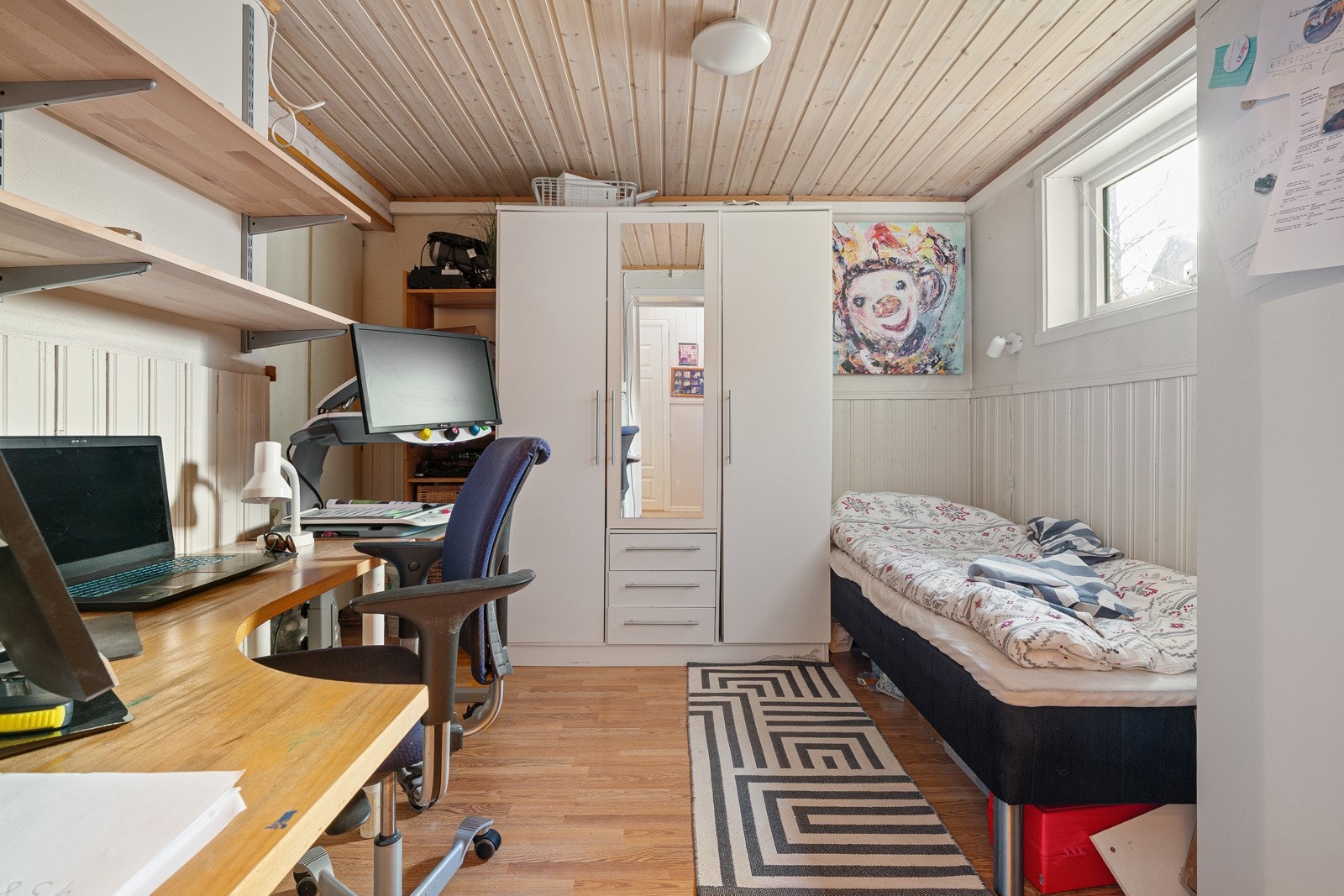 Boligens har totalt tre soverom.