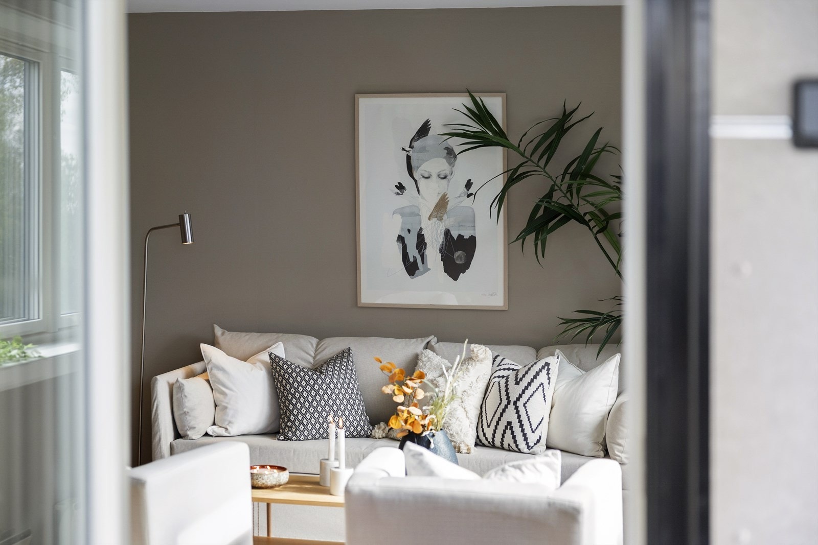 Leiligheten byr på en praktisk planløsning, fine lysforhold og gode fasiliteter. Galleribilde