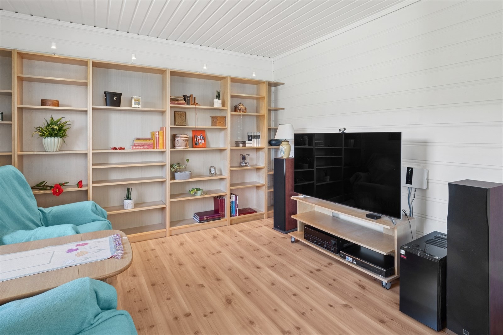 Opprinnelig soverom benyttes i dag som tv-stue. Galleribilde