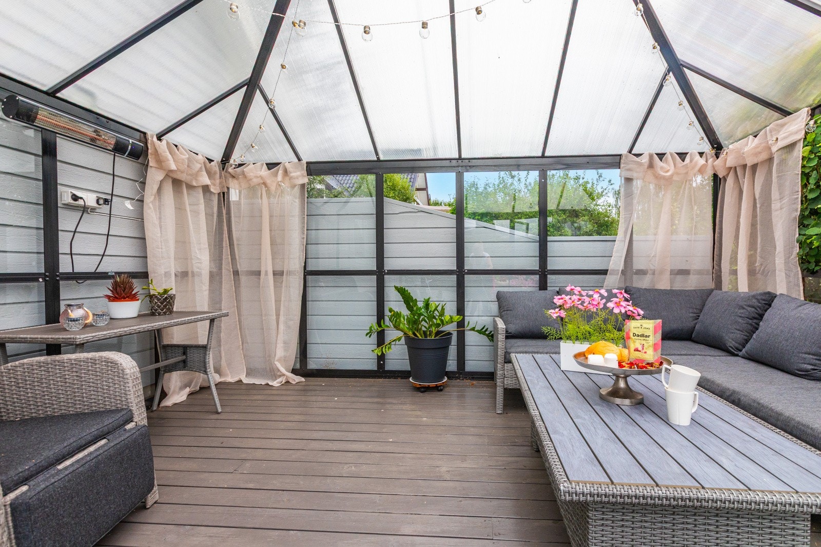 Nydelig, skjermet plass for venner og familie og samles. Galleribilde