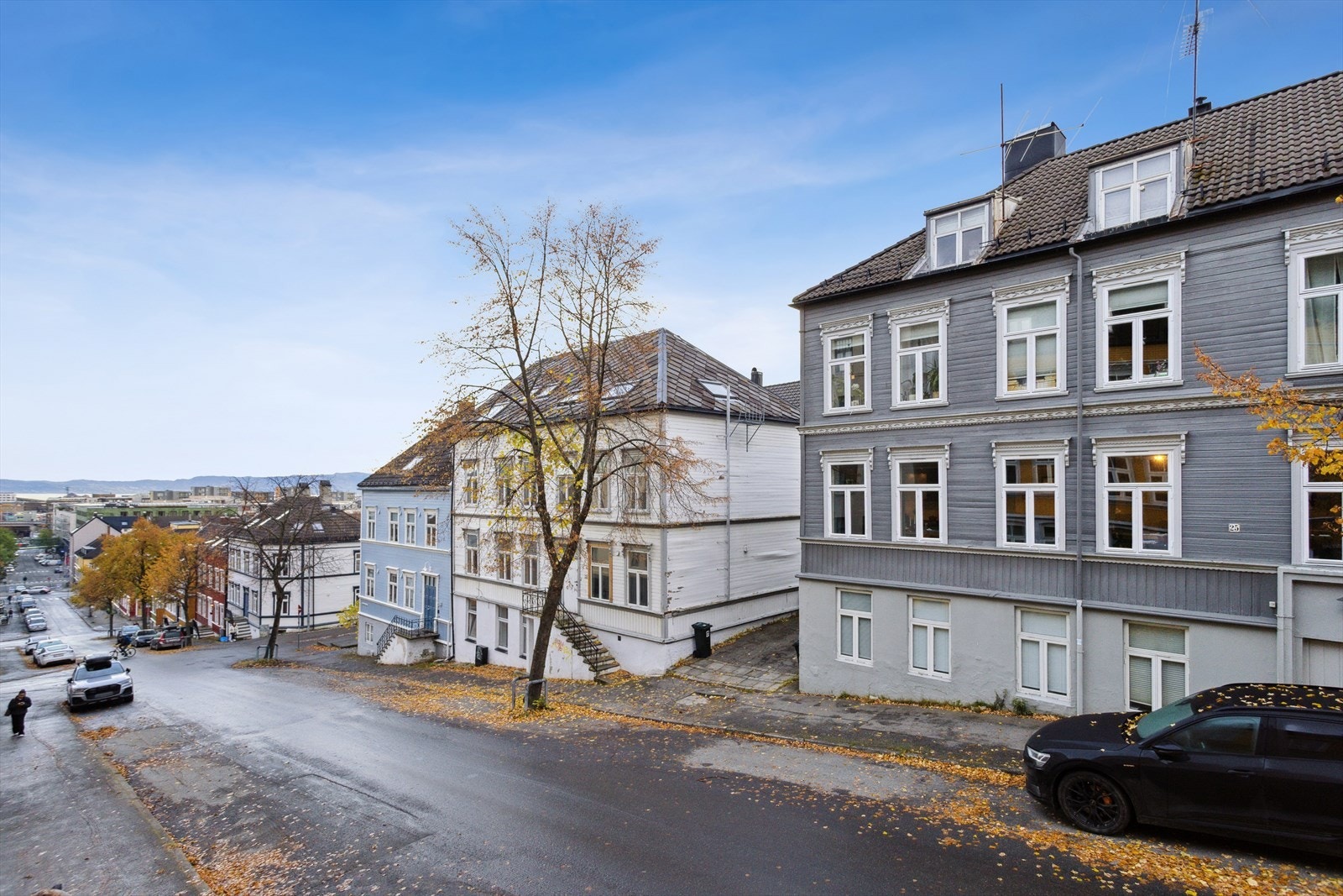 Solsiden ligger kun en kort gåtur unna. Galleribilde