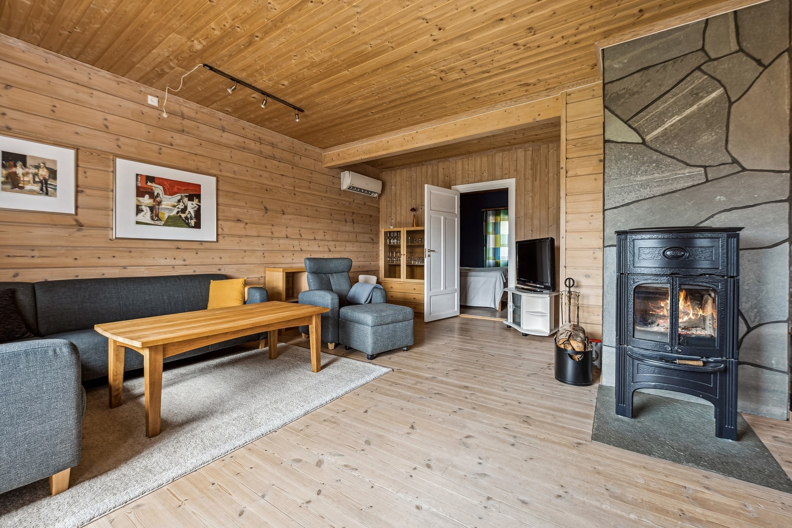 Hoveddel - stue Galleribilde