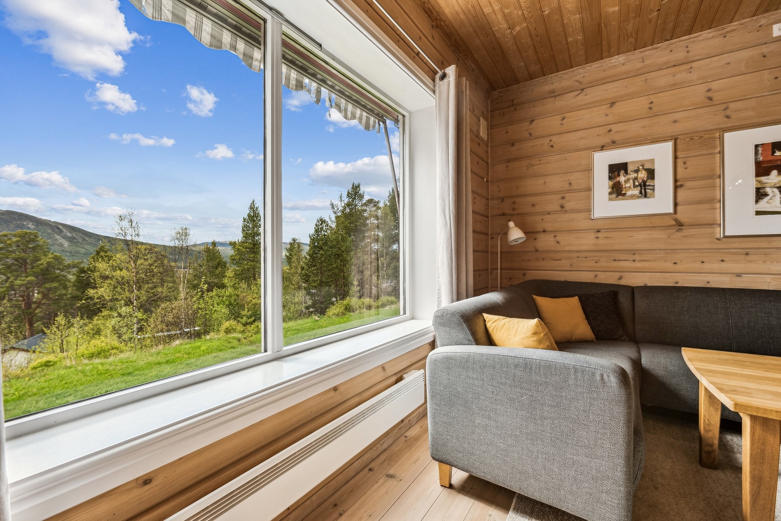 Hoveddel - stue Galleribilde