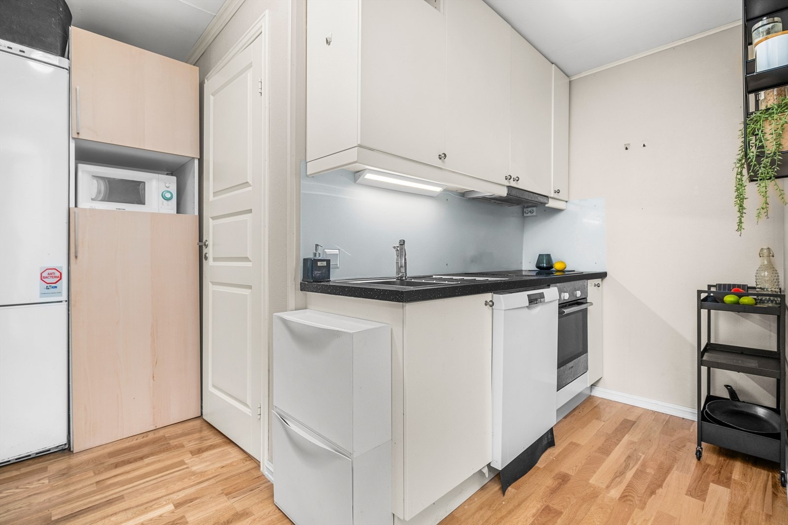 Plassbesparende kjøkken vurdert til TG1 av takstmann. Galleribilde