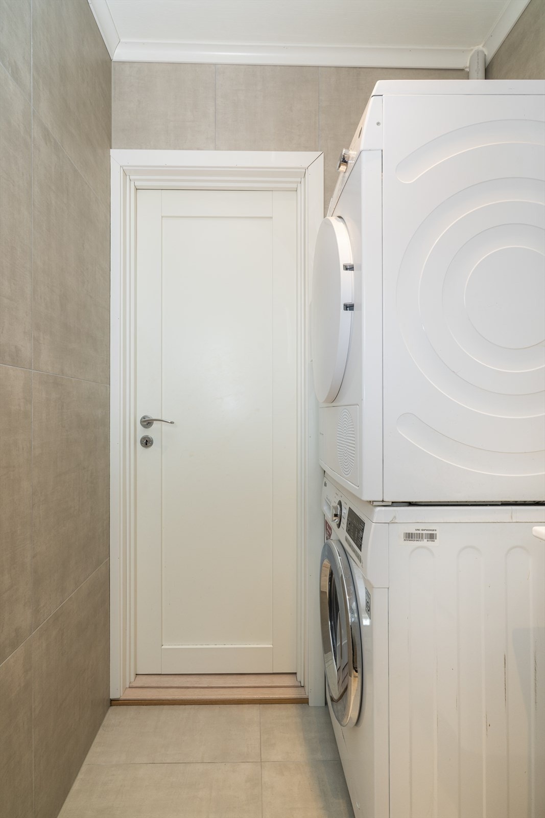 Det er også opplegg for og plass til vaskemaskin og tørketrommel. Galleribilde