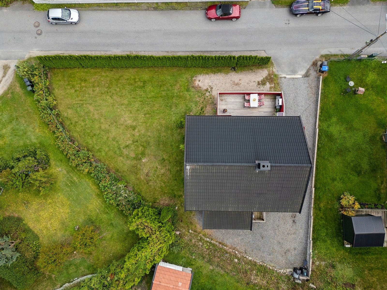 Det er kort vei til flotte turområder, blant annet langs Glomma, i nærliggende parker og Fredrikstadmarka. Galleribilde