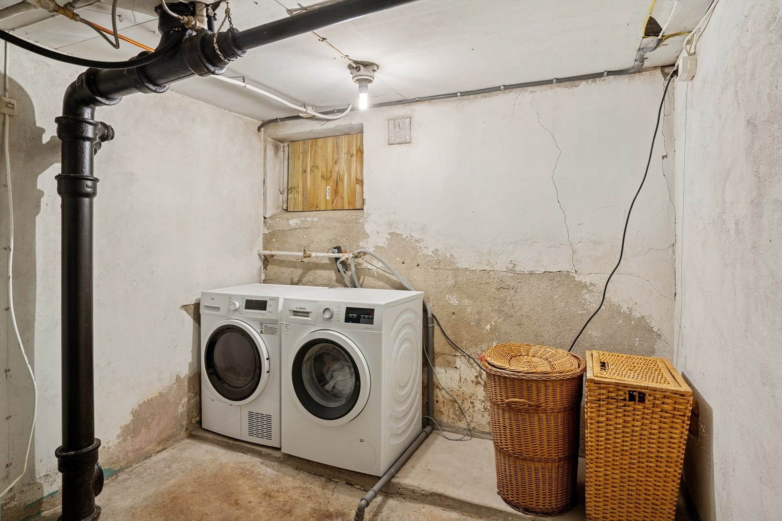 Vaskerom i kjelleretasje. Galleribilde