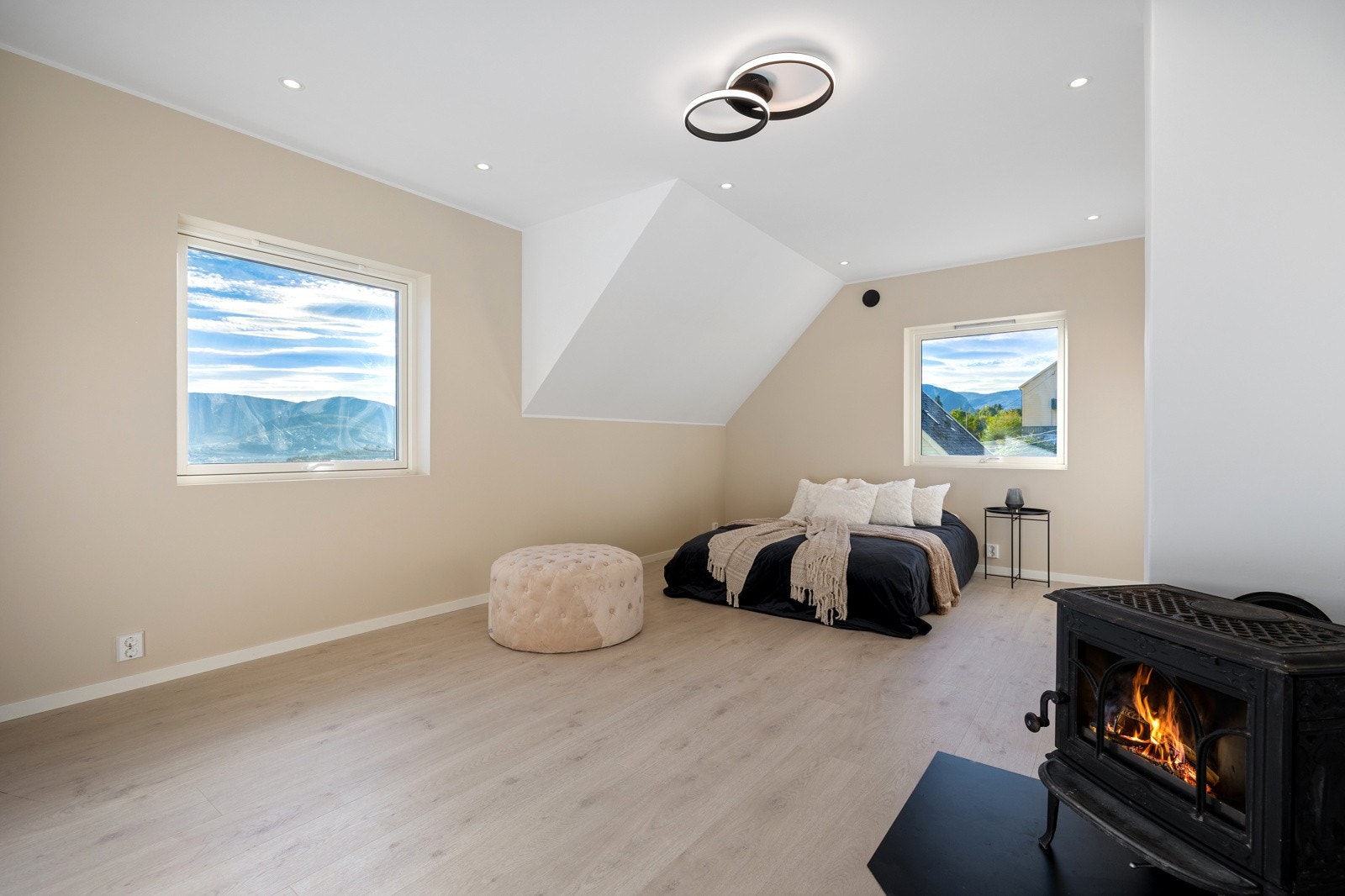 Det største rommet i etasjen er på 19,6 kvm Galleribilde