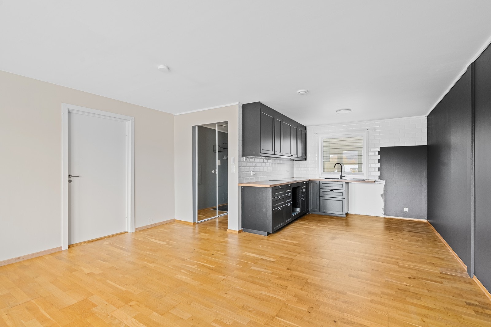 Stue/kjøkken Galleribilde