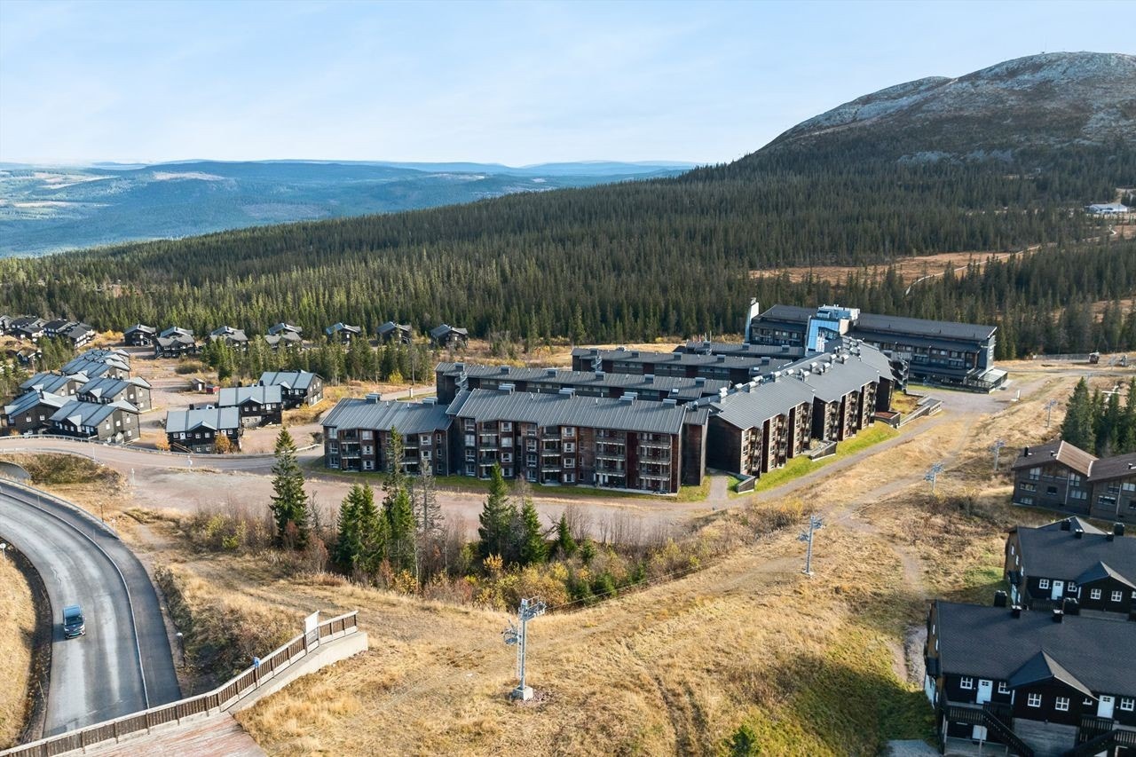 Området byr på et omfattende nettverk av langrennsløyper, med nærmeste løype kun 66 meter fra døren. Galleribilde