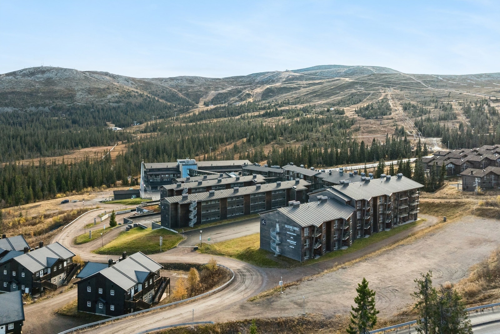 Med ski-in/ski-out og alpinbakkene kun 100 meter unna, er dette en ideell base for skientusiaster. Fotograf: Johan Anderson, EFKT. Galleribilde