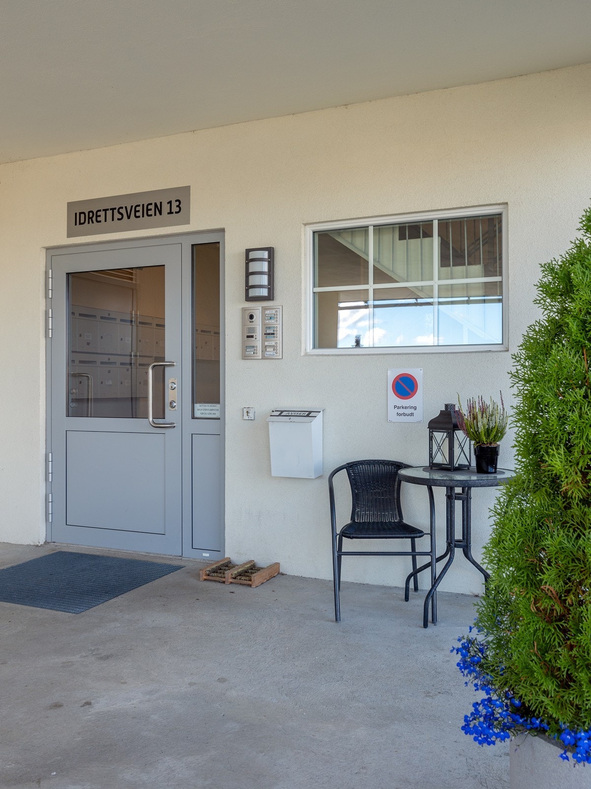 Velkommen inn! Det er heisadkomst i bygget fra bakkeplan. Galleribilde