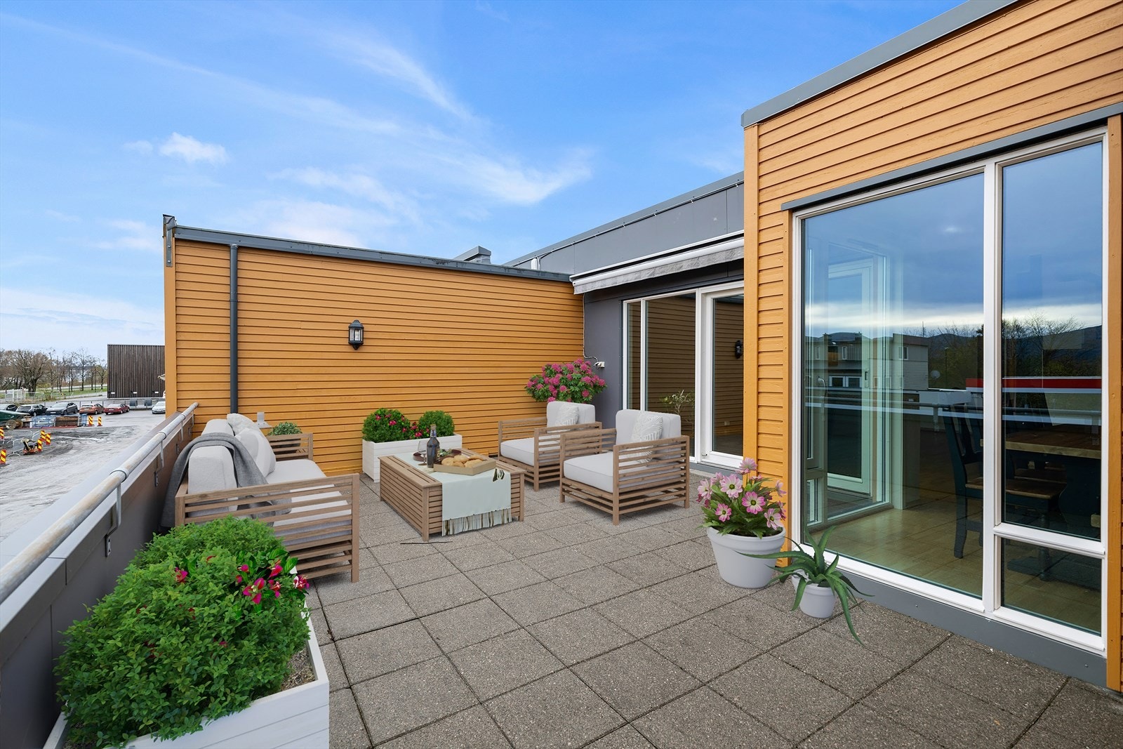 Terrasse Foto: Interiørfoto AS (Håvard Nyeggen Løberg) Galleribilde