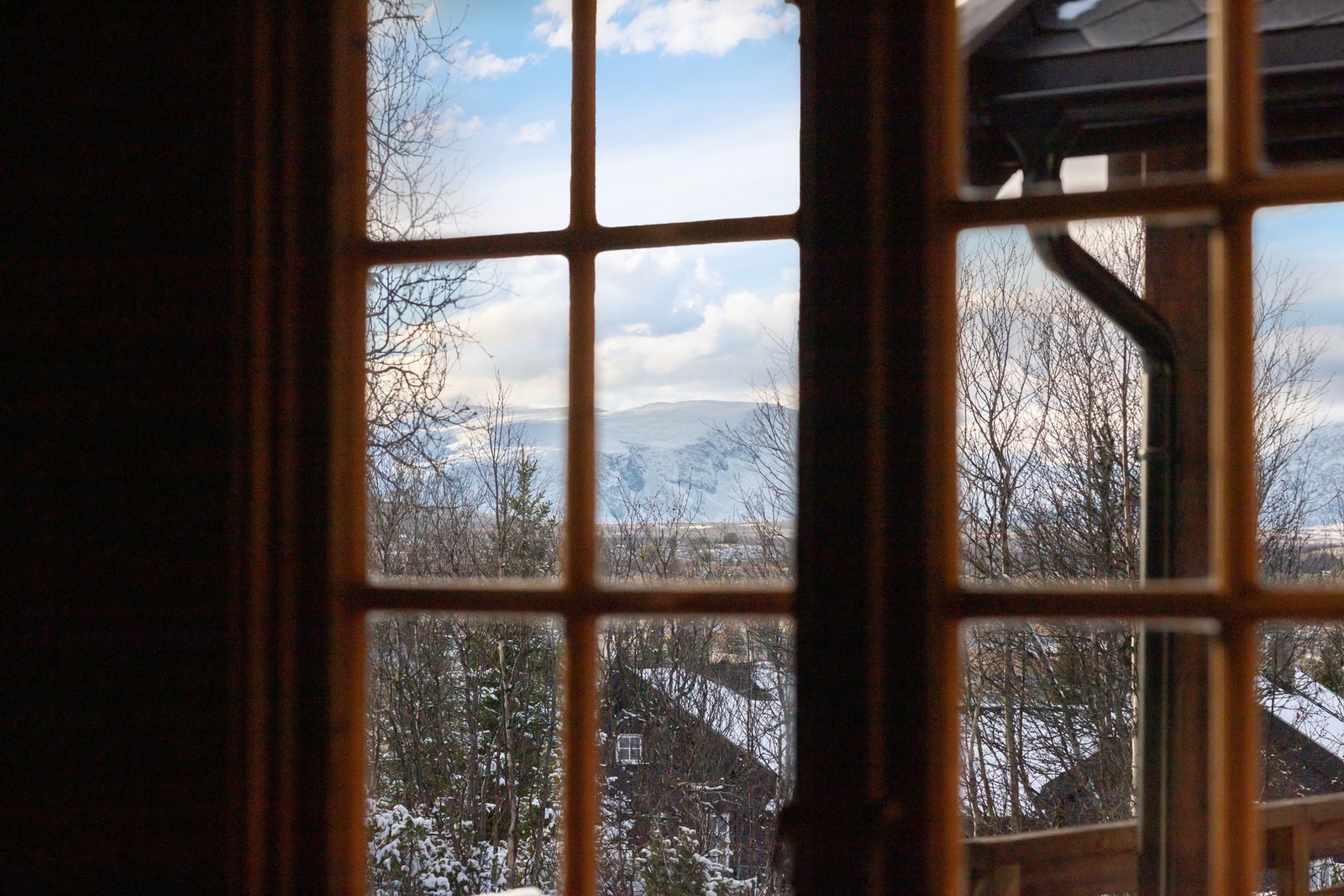 Nyt utsikten fra vinduet også Galleribilde