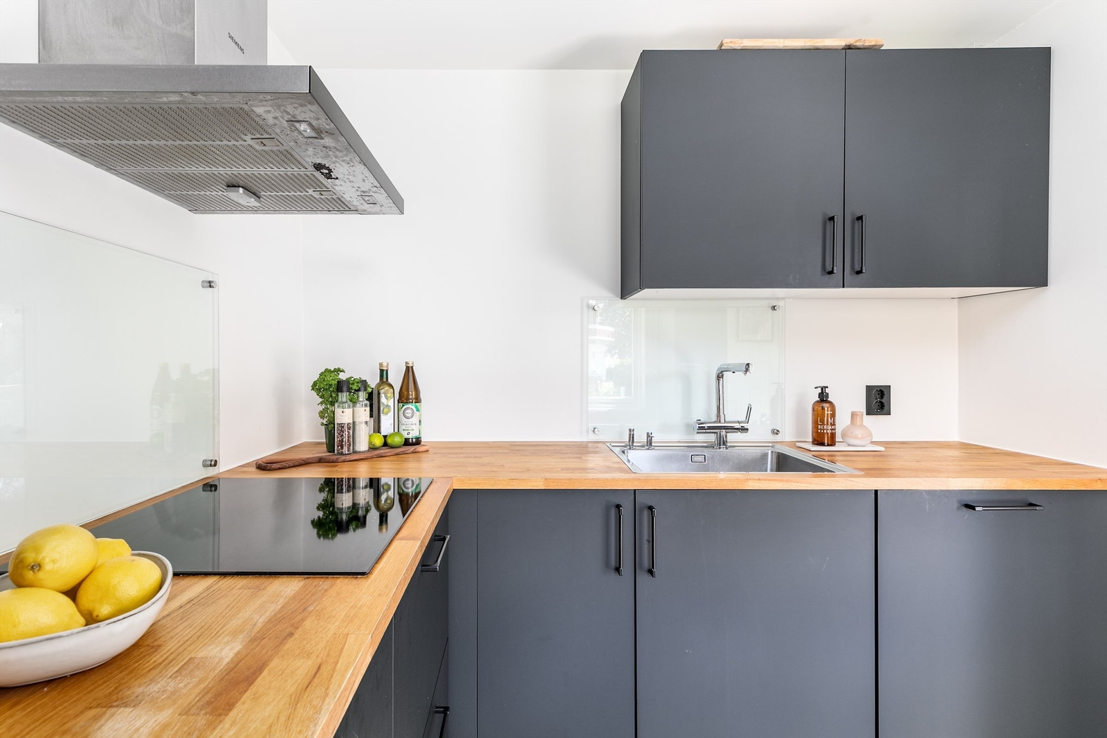 Komfyrvakt og automatisk lekkasjesikring er installert. Galleribilde