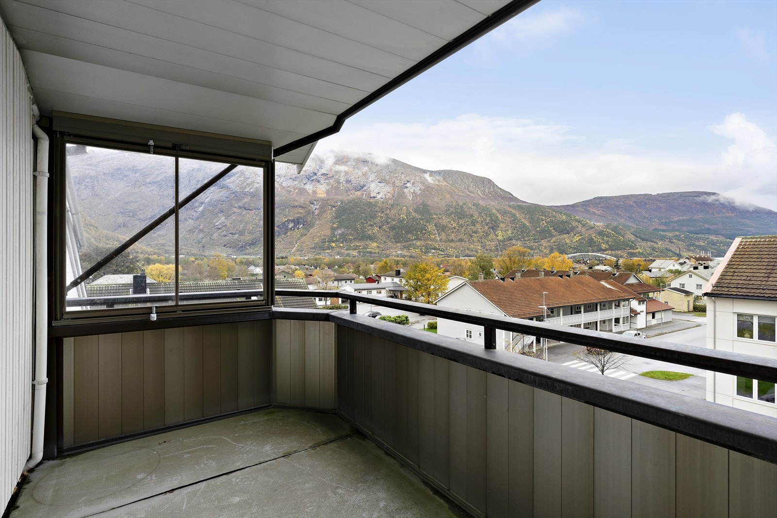 Dekke på balkongen skal skiftes av borettslaget i løpet av vinter/våren Galleribilde