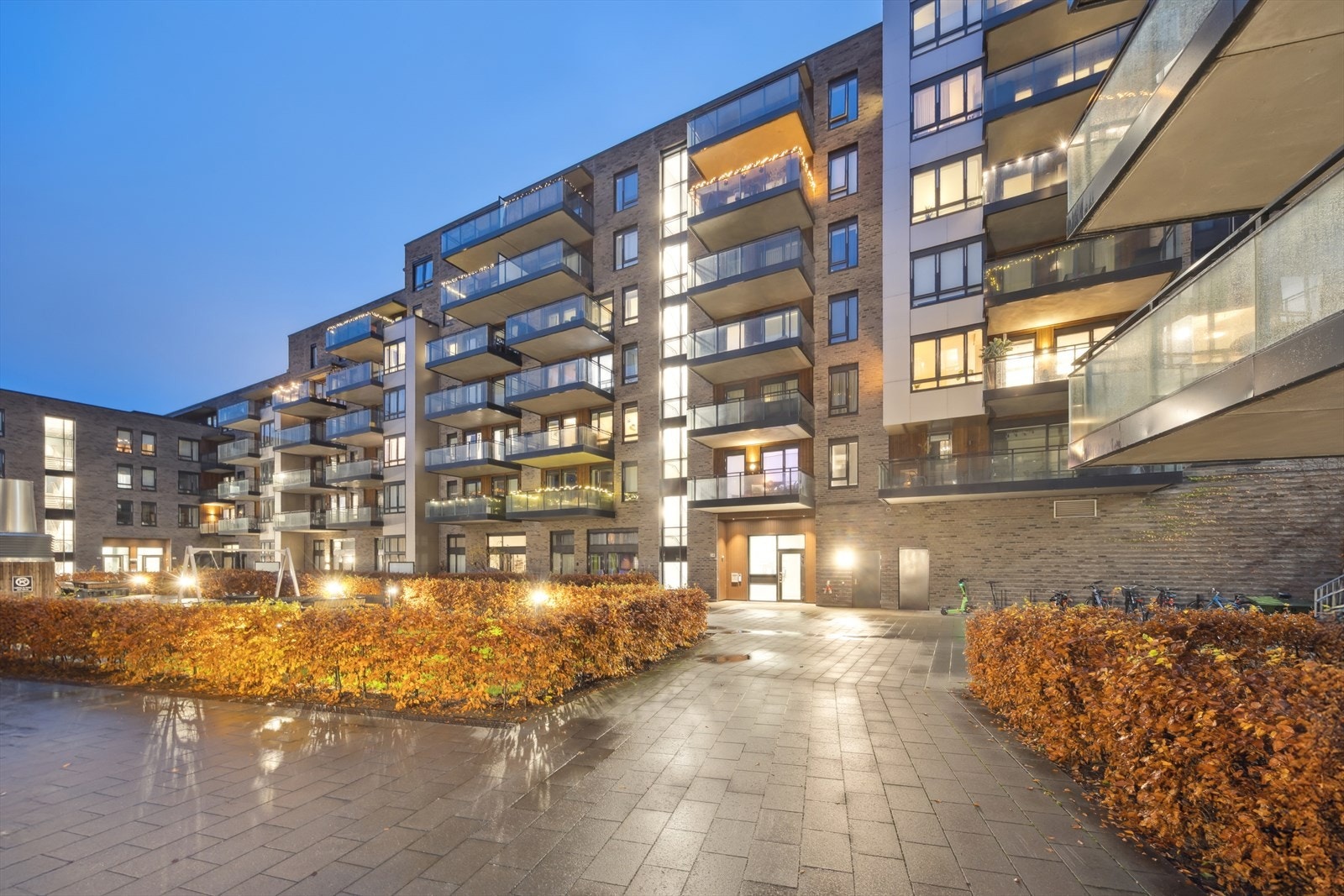 Bare 10 minutter fra Oslo sentrum finner du Ensjøbyen - en helt ny bydel som utvikles for urbane mennesker som setter pris på nærhet til natur. Galleribilde