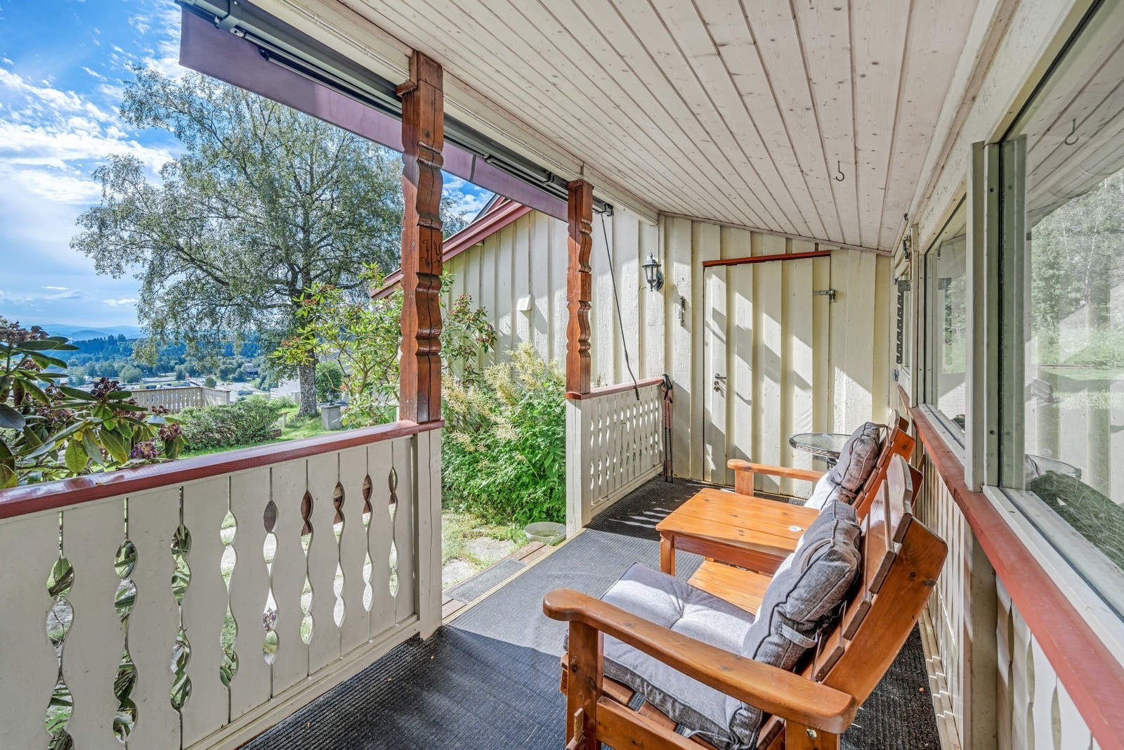 Hyggelig, overbygd terrasse Galleribilde