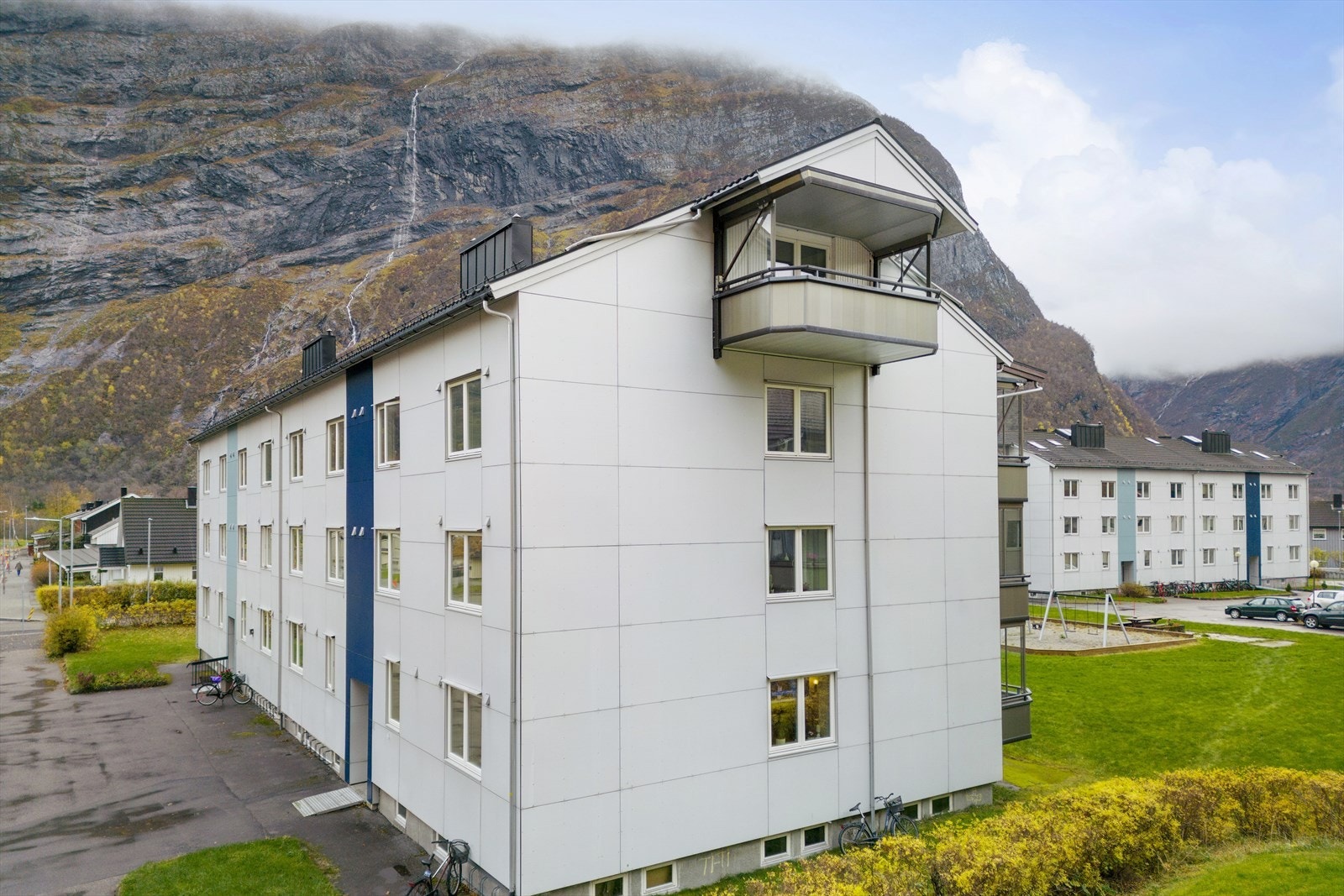 Aktiv Eiendomsmegling v/ Christina A. Jensen ønsker velkommen til Skjøllendgata 7. Galleribilde