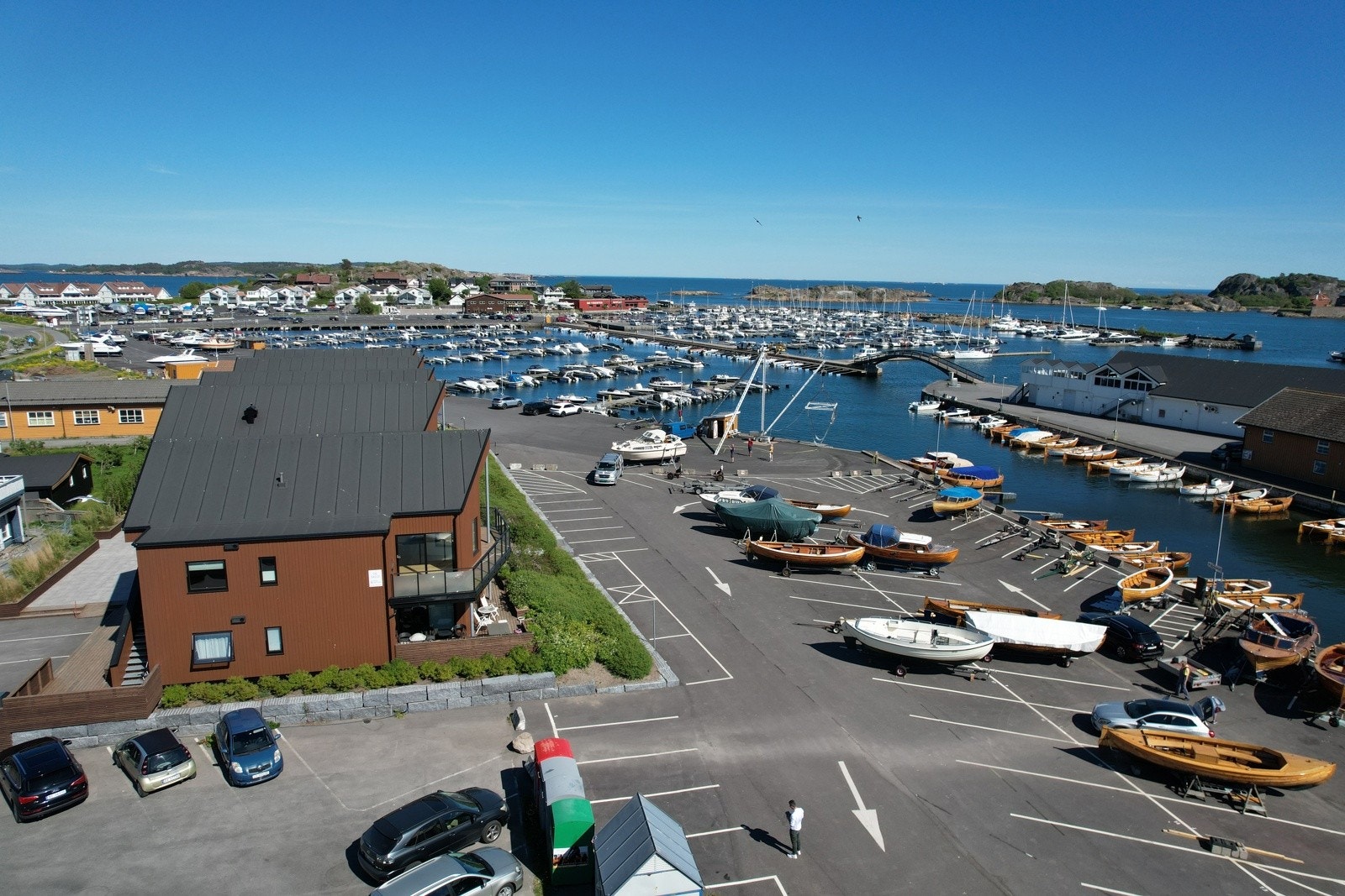 dji_fly_20250520_153726_133_1747807534455_photo Galleribilde