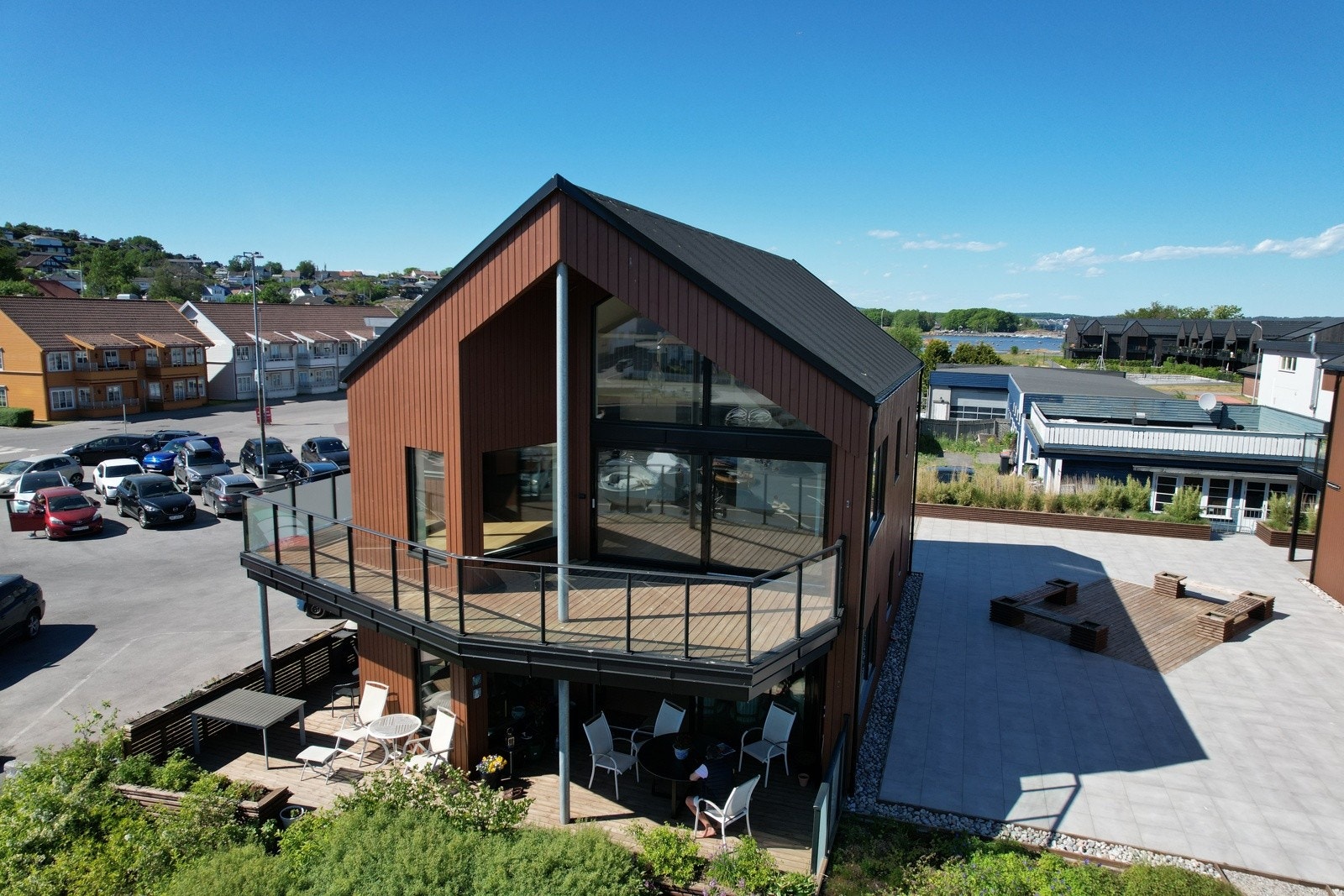 dji_fly_20250520_153654_131_1747807537493_photo Galleribilde