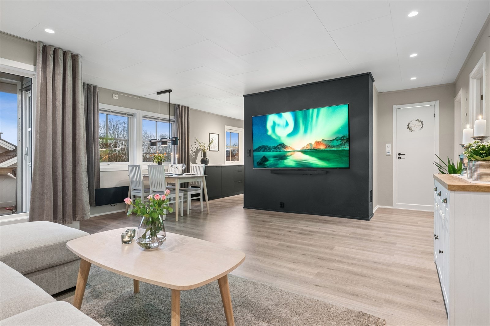 Boligen er betydelig oppusset av nåværende eier. Galleribilde