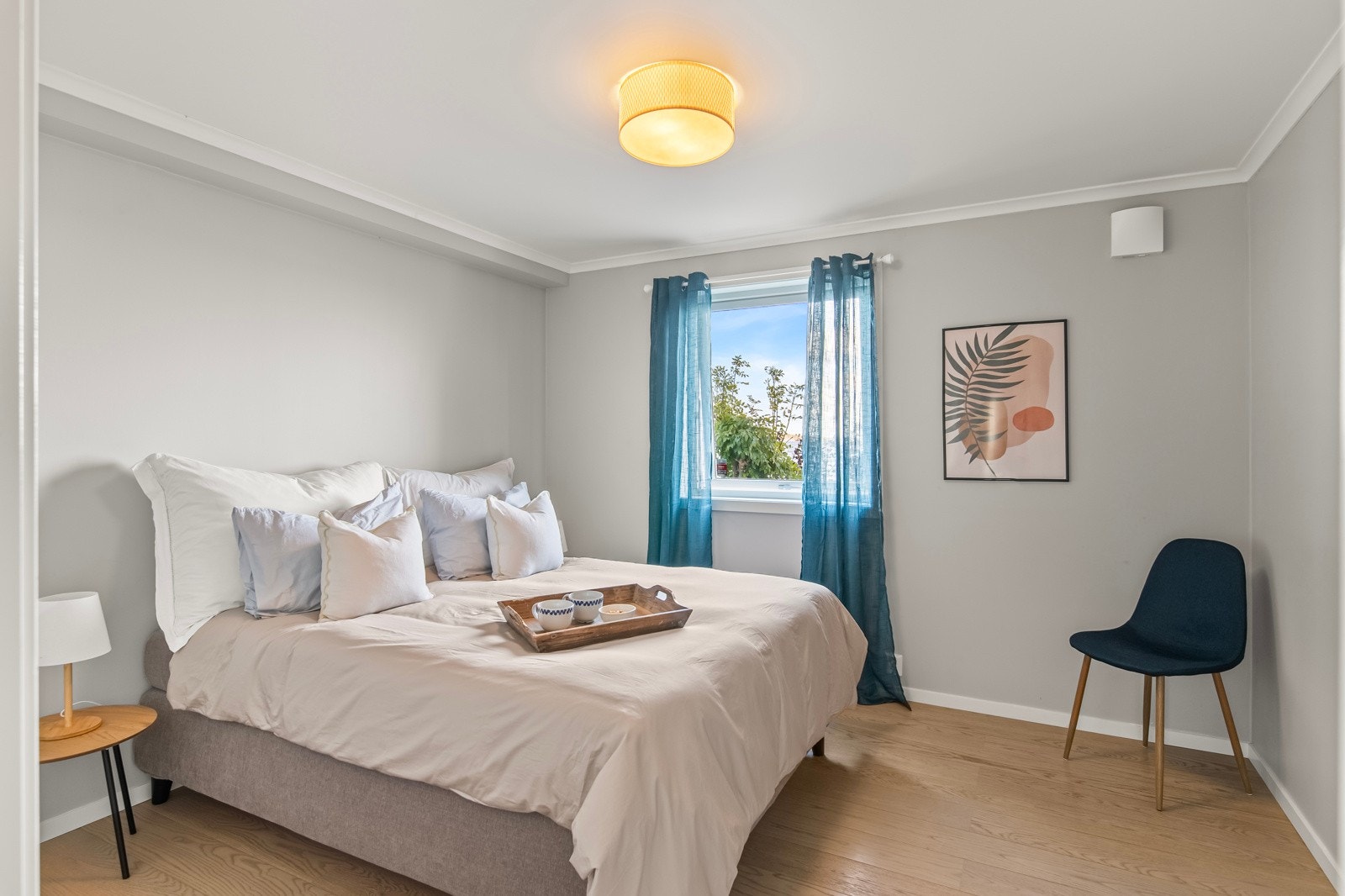 Underetasjens andre soverom er av god størrelse og kan innredes med både dobbeltseng og garderobeskap. Galleribilde