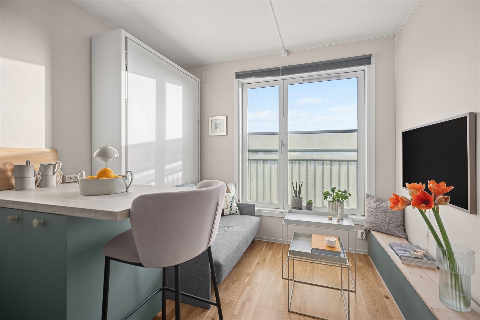 DNB Eiendom v/Bendik Brunvoll har glede av å presentere denne flotte leiligheten i Gunnar Schjelderups vei 33B! Galleribilde