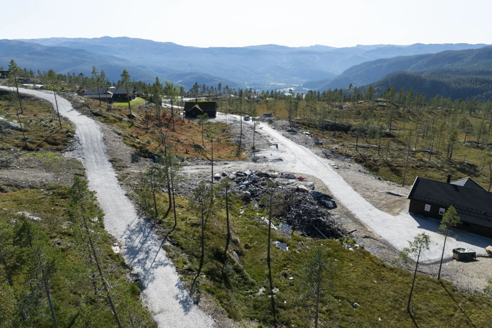 Skiløypene ligger perfekt til rett ovenfor tomta. Galleribilde