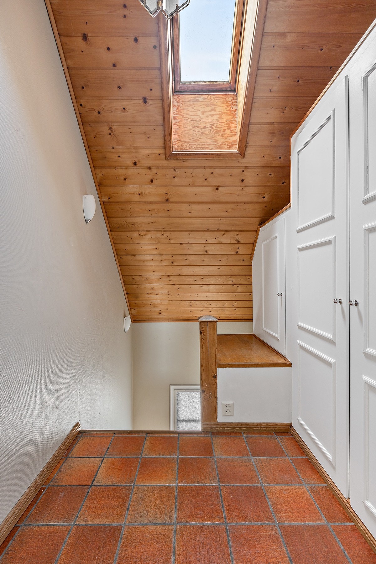 Trappeløp til loftsleilighet Galleribilde