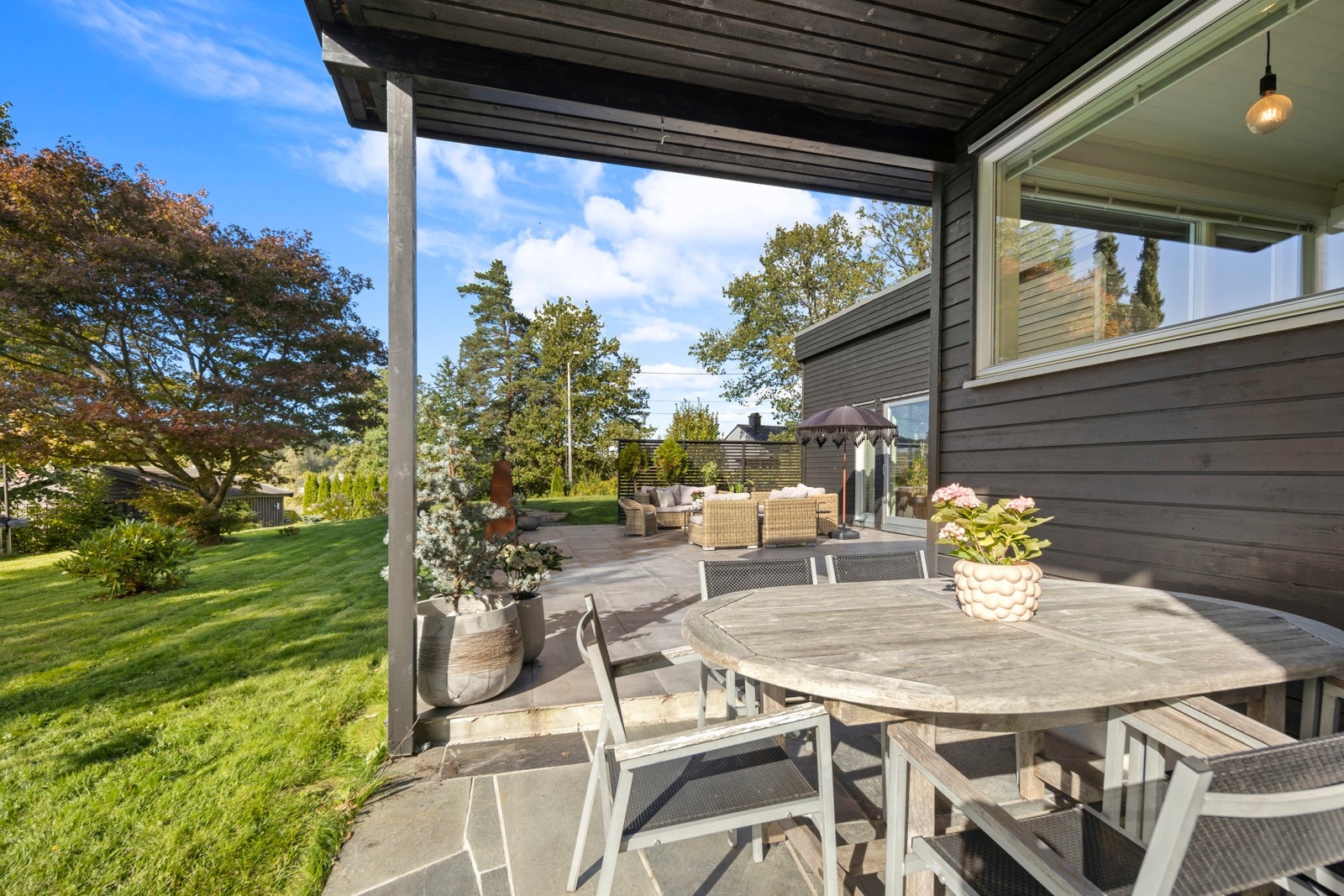 Deler av plattingen er overbygget. Galleribilde