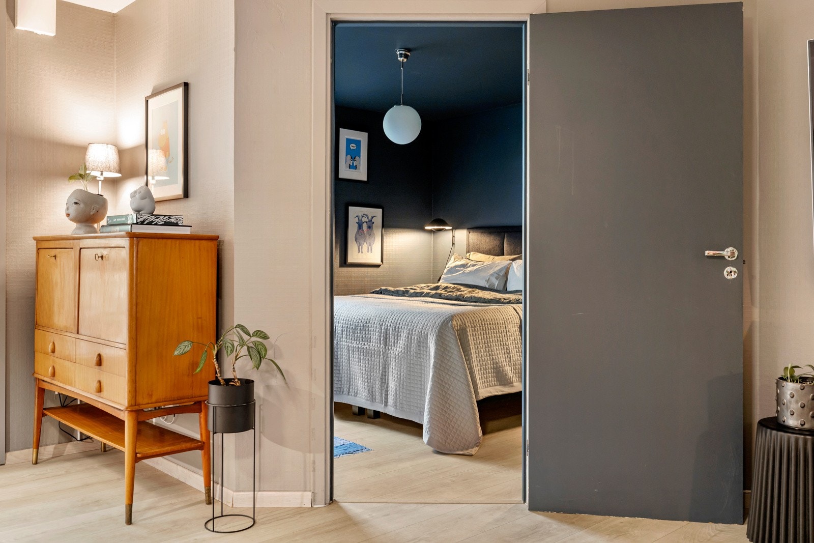 Leiligheten har to romslige soverom. Galleribilde