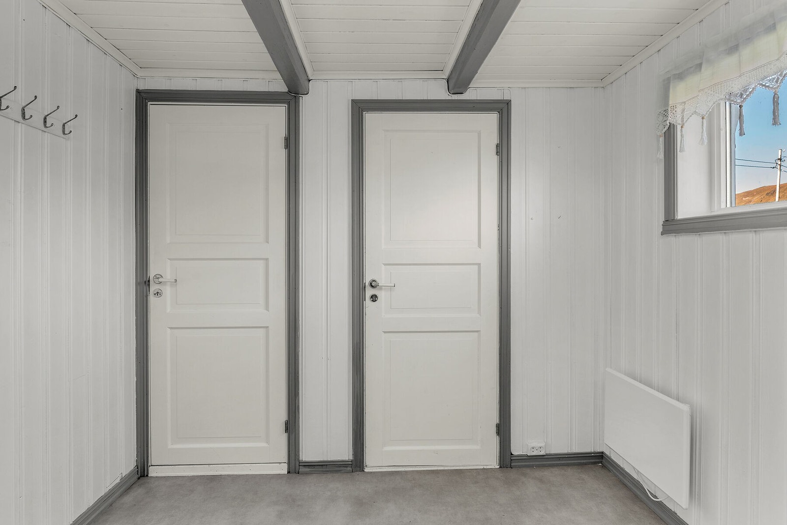 Det elektriske anlegget er av nyere årgang, med blant annet automatsikringer. Galleribilde