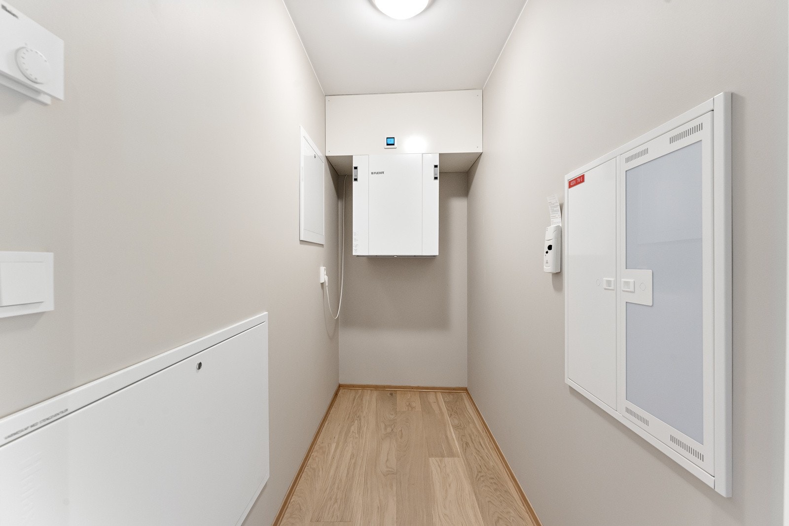 Innvendig bod - Det er i tillegg en bod på 5 kvm i lukket anlegg i underetasjen Galleribilde