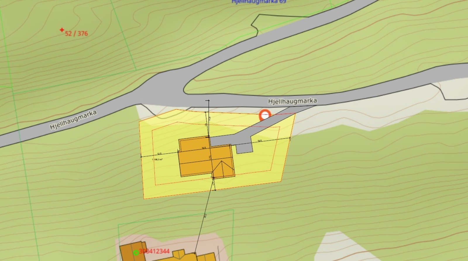 Tomten har en byggemeldt hytte, slik at ferdigstillelse kan skje relativt fort etter avtale med Emdal Bygg AS. Det kan også sendes inn ny byggemelding, om det ønskes annen hyttemodell Galleribilde