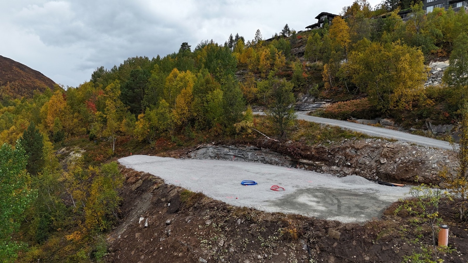 Eiendommen kan fritt befares, eller visning etter avtale med megler Galleribilde