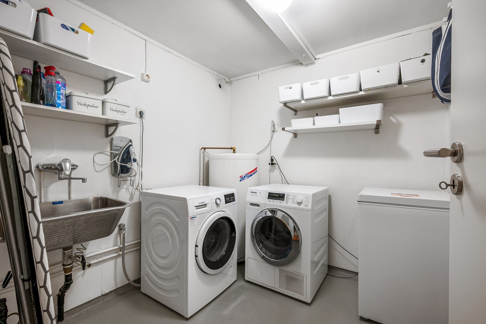 Vaskerom i kjeller Galleribilde