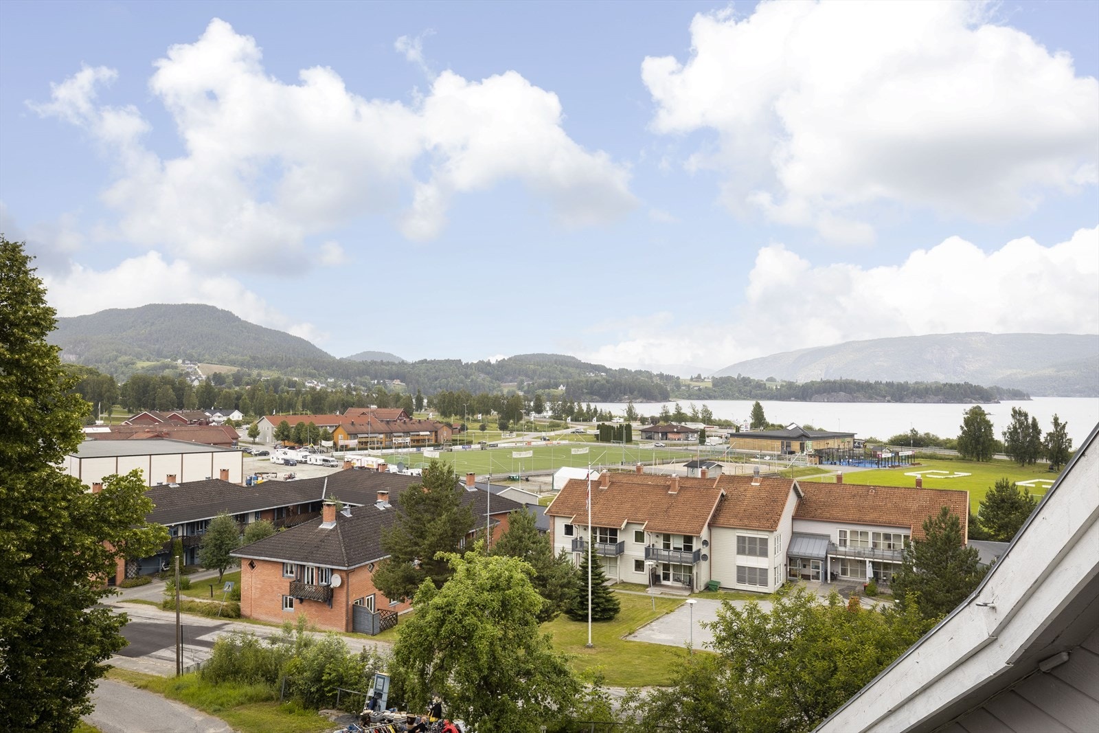 Utsikt fra veranda i 2. etasje Galleribilde