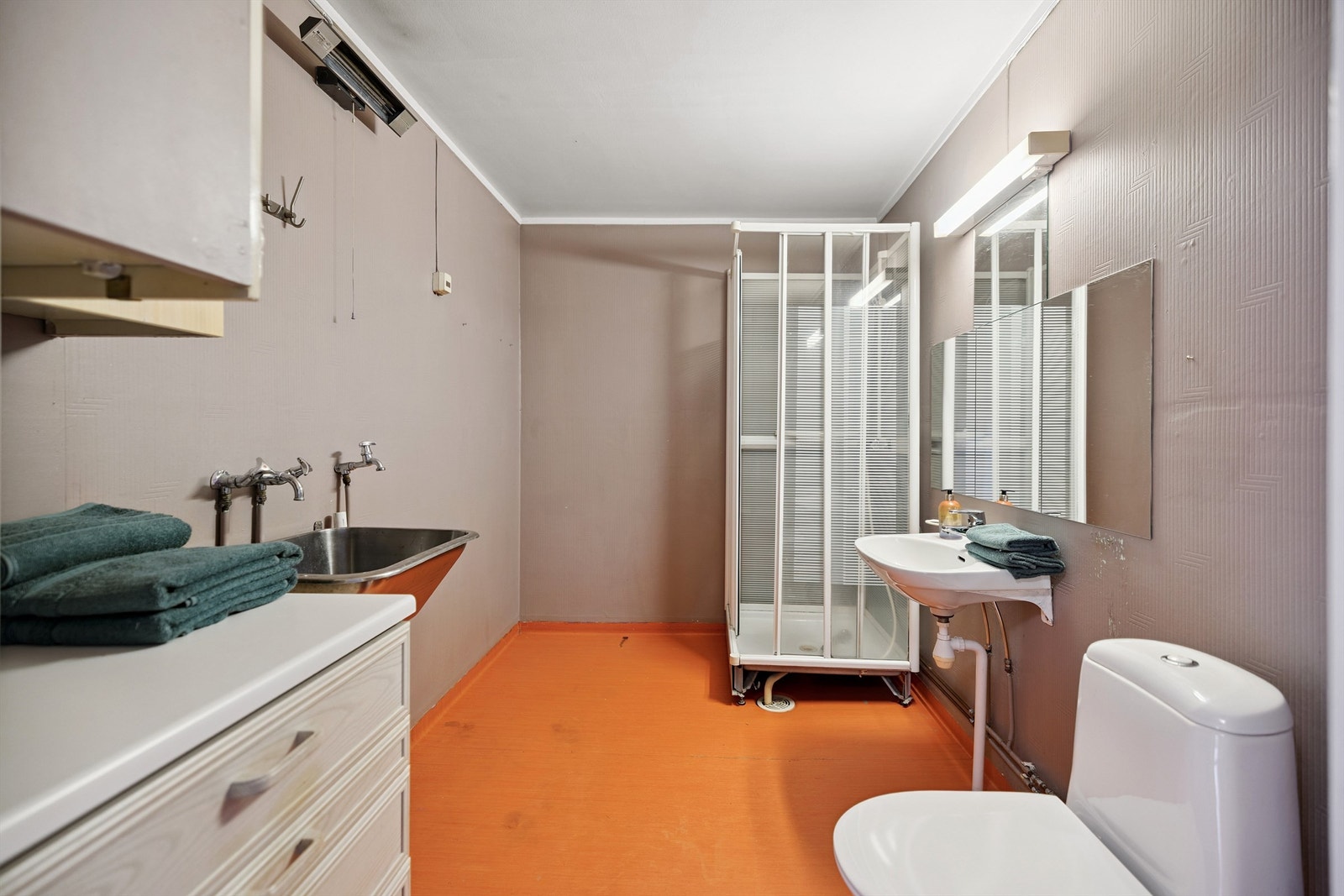 Bad/vaskerom må oppgraderes for å tåle normal bruk i hht dagens krav (TG3. Her har man muligeter til å skape drømmebadet! Galleribilde