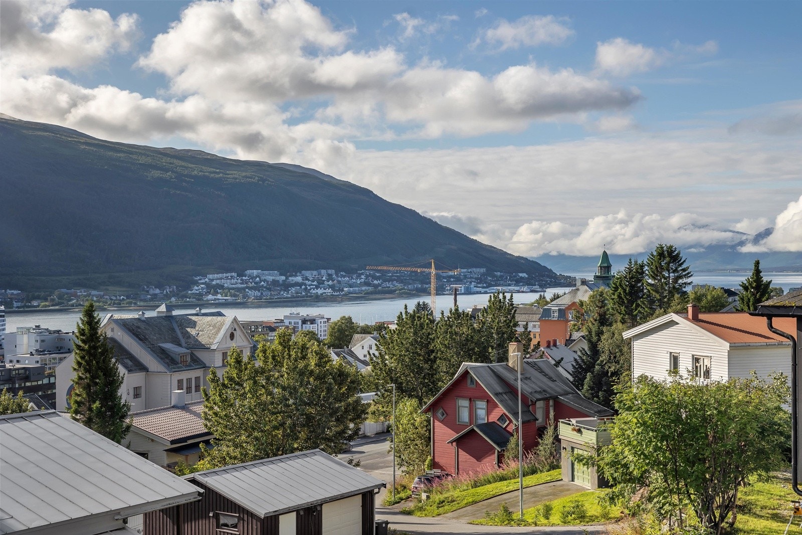 Like vakker utsikt på sommer som vinter Galleribilde