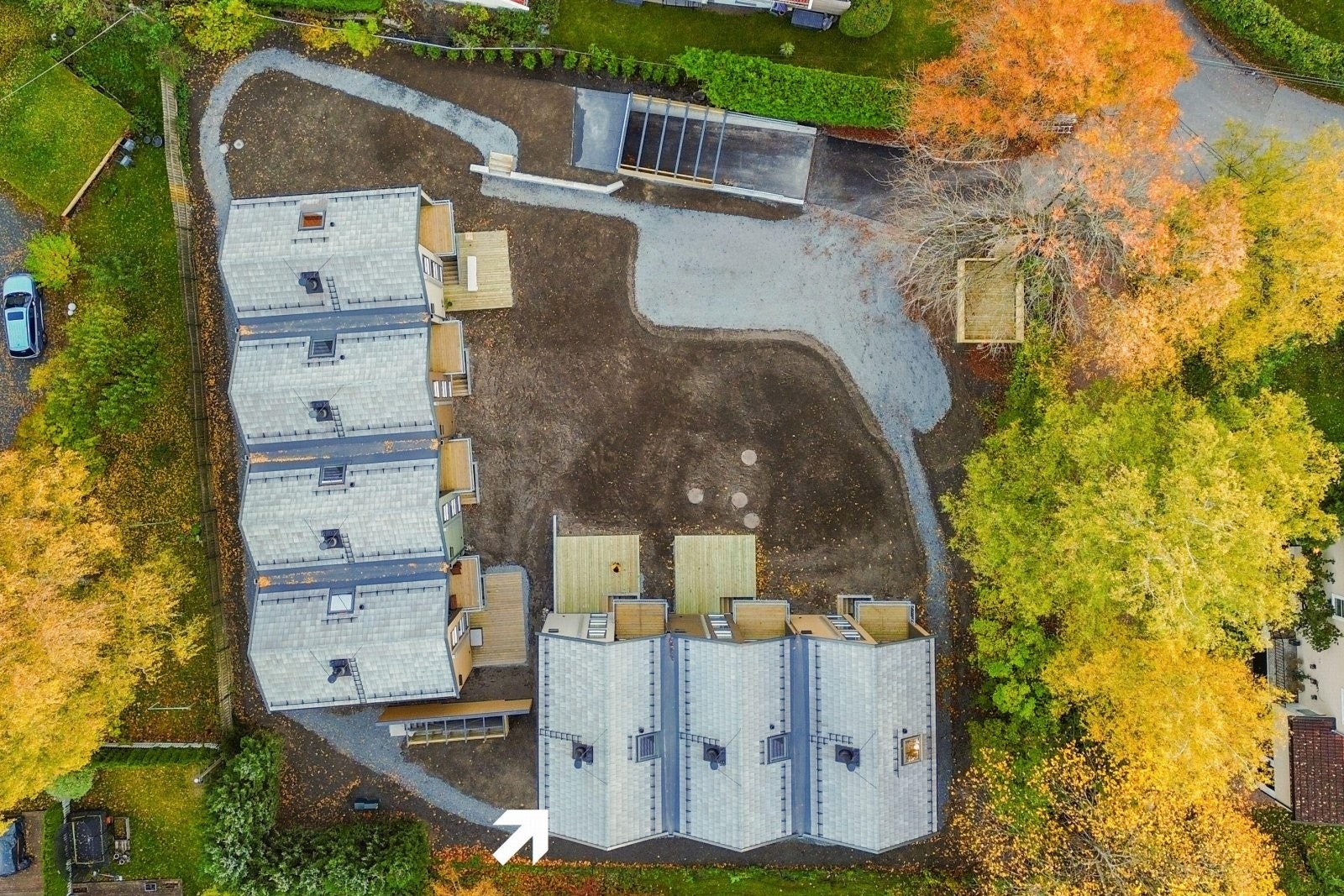 1 garasjeplass i felles anlegg Galleribilde