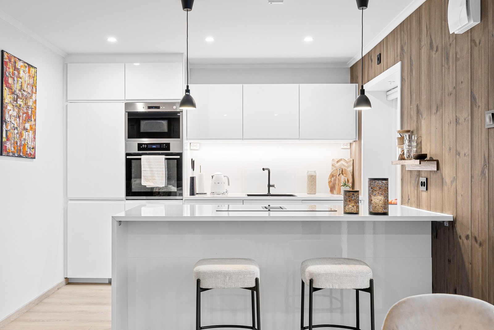 Meget lekkert og romslig kjøkken fra 2021. Galleribilde