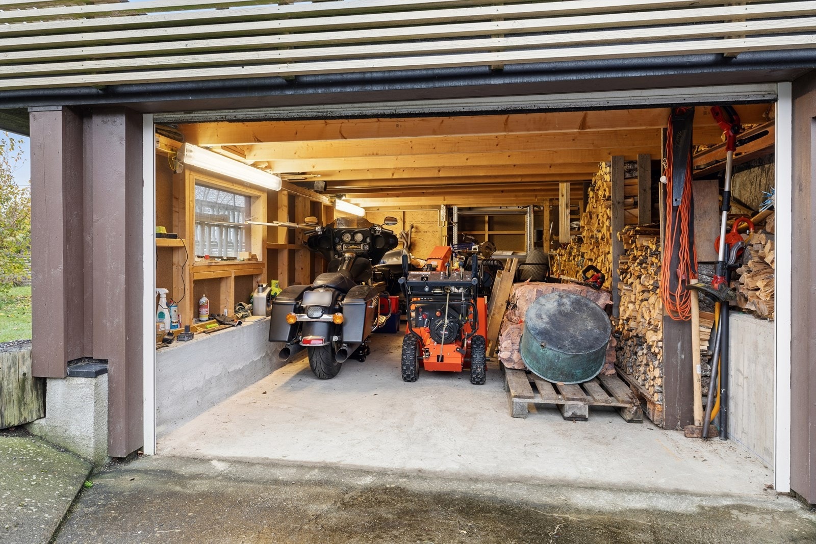 Boligens opprinnelige garasje. Galleribilde